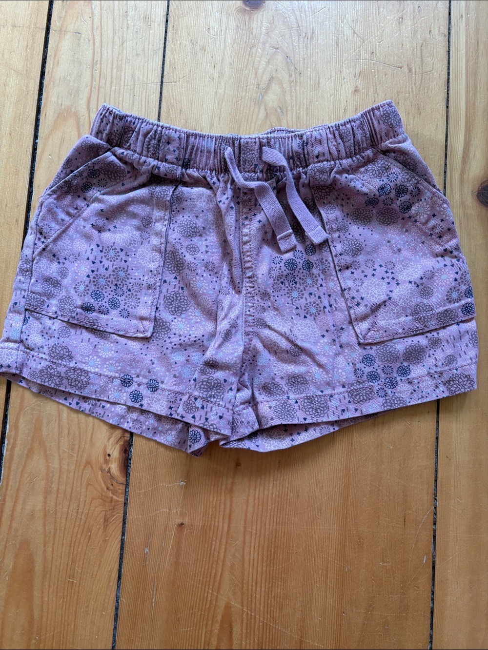 Tea Co. Kid’s Drawstring Shorts- 6T